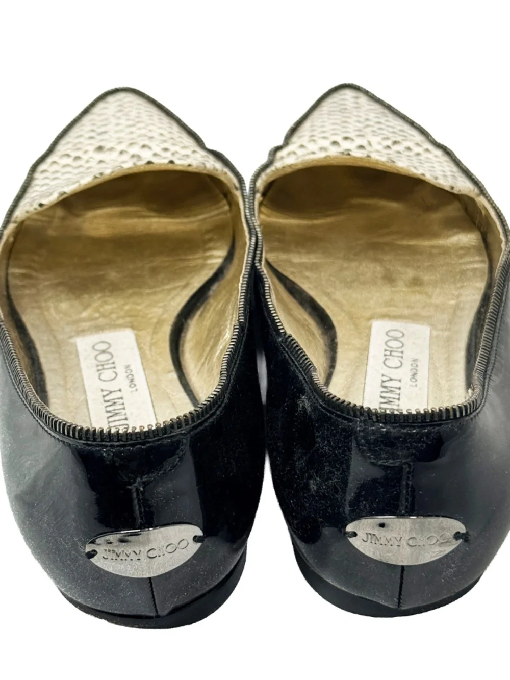 Jimmy Choo Black Patent Leather Snakeskin Pointed Toe Flat Size 35 Silver Logo
